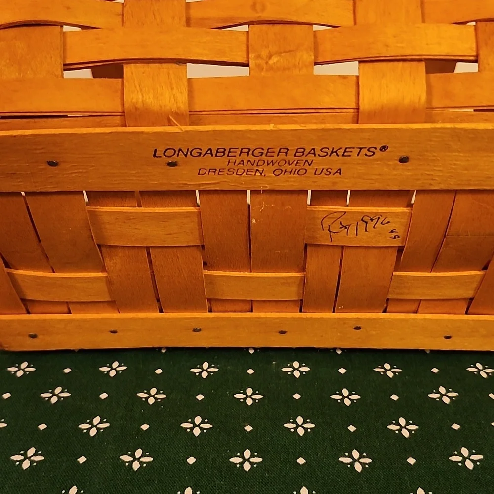 Longaberger 1996 Holiday Cheer Basket